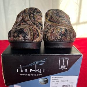 Dansko Professional Tapestry